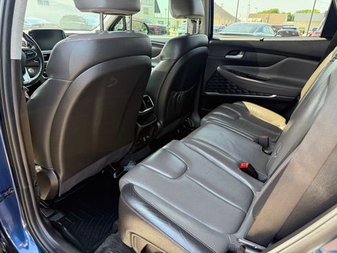 Used 2020 Hyundai Santa Fe Limited w/ Cargo Package FWD image 4