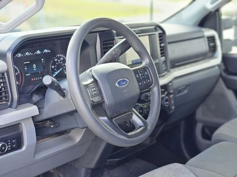 Used 2025 Ford F350 XLT AWD/4WD image 12