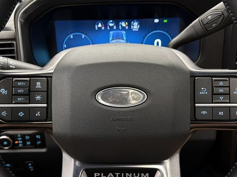 Used 2026 Ford F450 Platinum w/ FX4 Off-Road Package AWD/4WD image 25