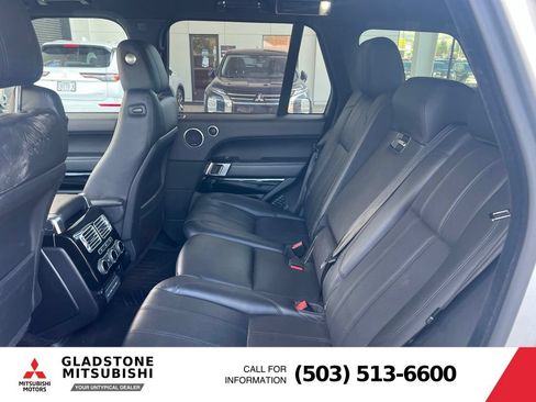 Used 2017 Land Rover Range Rover HSE AWD/4WD image 9