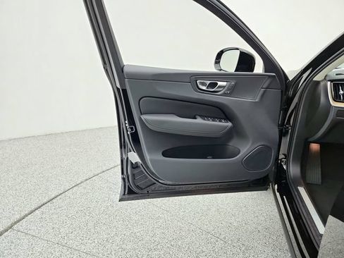 New 2026 Volvo XC60 B5 Plus w/ Protection Package Premier AWD/4WD image 27