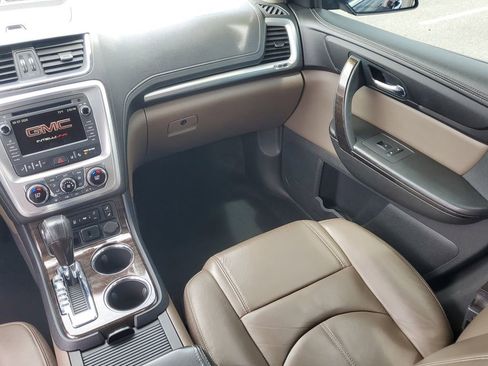 Used 2016 GMC Acadia SLT w/ Open Road Package AWD/4WD image 18