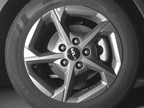 Used 2025 Kia K4 FWD image 13