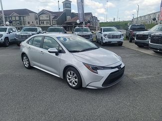 Used 2024 Toyota Corolla LE FWD video 1