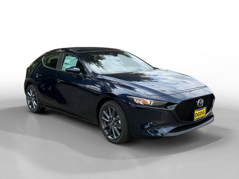 New 2026 MAZDA MAZDA3 s FWD image 7