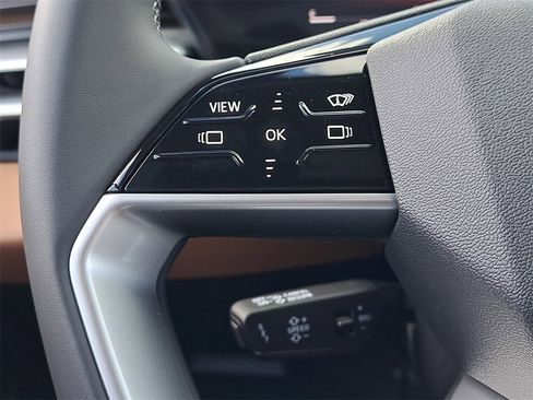 New 2025 Audi A5 2.0T Prestige image 9