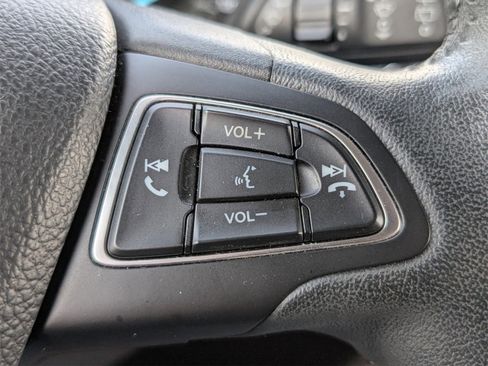 Used 2019 Ford EcoSport SE w/ SE Convenience Package image 27