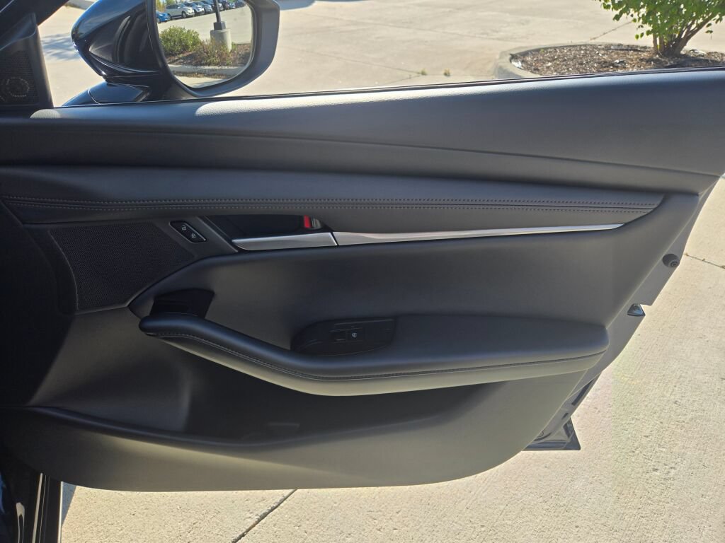 New 2026 MAZDA MAZDA3 s Sport FWD image 6