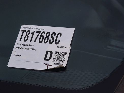 Certified 2018 Toyota RAV4 SE image 34