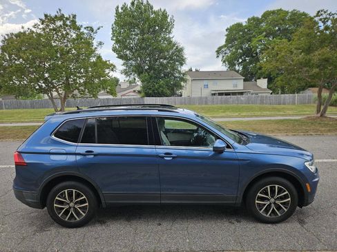 Used 2019 Volkswagen Tiguan SE FWD image 7