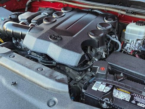 Used 2014 Toyota 4Runner Limited image 37