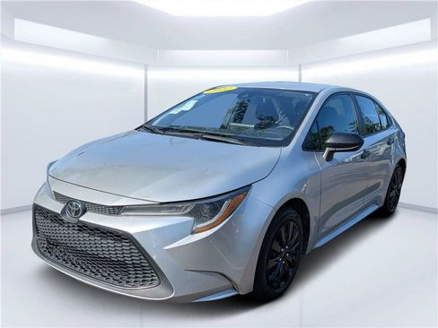 Used 2022 Toyota Corolla LE FWD image 7