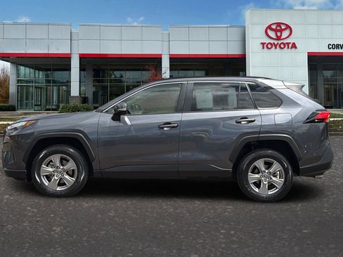 Certified 2023 Toyota RAV4 XLE FWD image 7