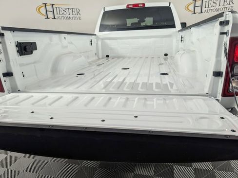 Used 2024 RAM 3500 Big Horn w/ Night Edition AWD/4WD image 27