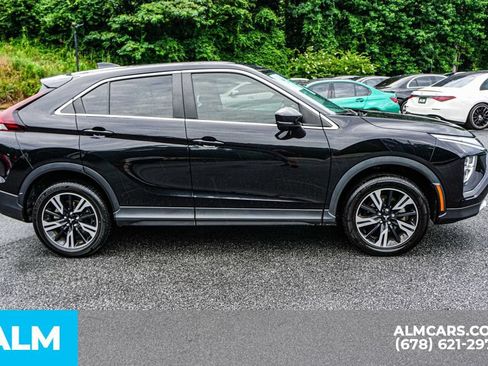 Used 2024 Mitsubishi Eclipse Cross SEL AWD/4WD image 8