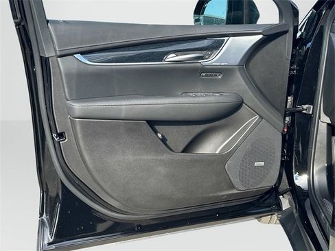 New 2025 Cadillac XT5 Premium Luxury w/ Technology Package image 8