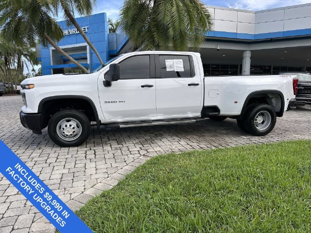 Used 2026 Chevrolet Silverado 3500 W/T AWD/4WD image 32