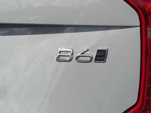 Used 2024 Volvo XC90 B6 Plus AWD/4WD image 44