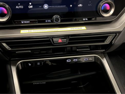 Certified 2026 Lexus TX 350 AWD w/ Technology Package image 17