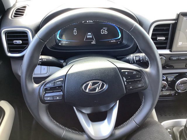 Used 2026 Hyundai Venue SEL FWD image 53