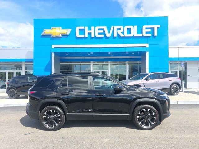 Used 2026 Chevrolet Equinox RS w/ Convenience Package III AWD/4WD image 2