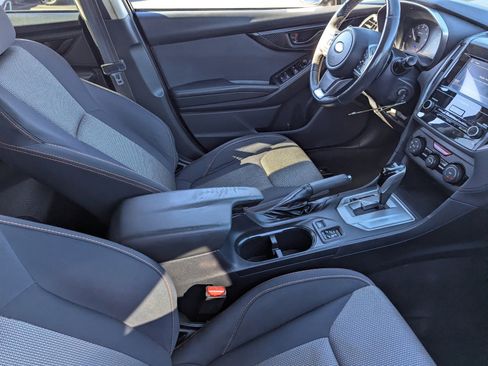 Used 2018 Subaru Crosstrek 2.0i Premium w/ Eyesight System image 11