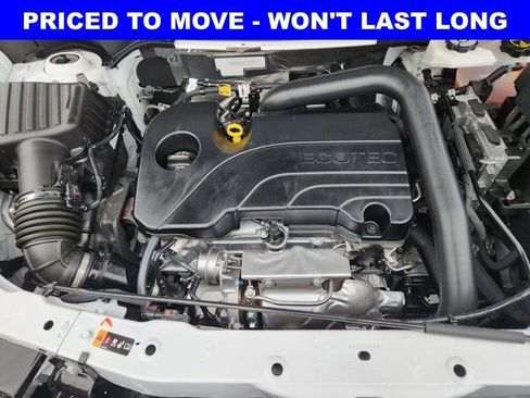 Used 2026 Chevrolet Equinox LT FWD image 31