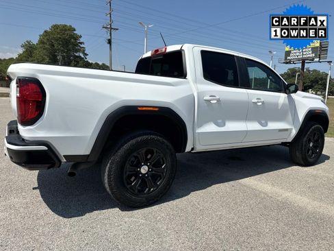 Used 2024 GMC Canyon Elevation w/ Convenience Package RWD image 4