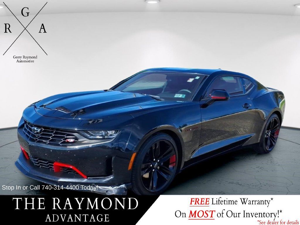 Used 2020 Chevrolet Camaro LT w/ Redline Edition RWD image 7