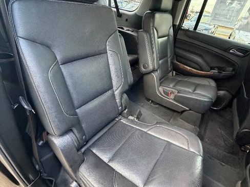 Used 2019 Chevrolet Suburban Premier image 20