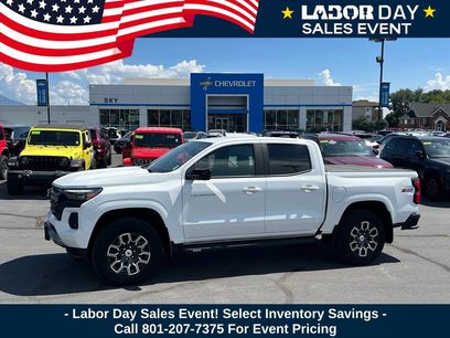 Used 2024 Chevrolet Colorado Z71 w/ Z71 Convenience Package 2