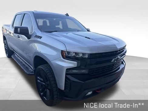 Used 2020 Chevrolet Silverado 1500 LT Trail Boss AWD/4WD image 3