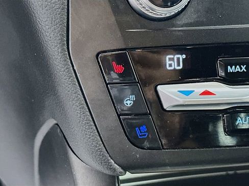 Used 2020 Ford Explorer Limited image 21