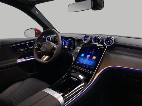 Certified 2026 Mercedes-Benz GLC 300 4MATIC image 19