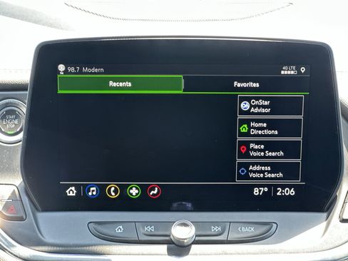 Used 2025 Chevrolet Blazer LT FWD image 28