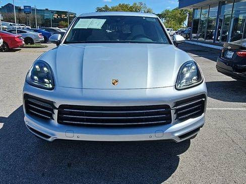 Used 2019 Porsche Cayenne E-Hybrid AWD/4WD image 2