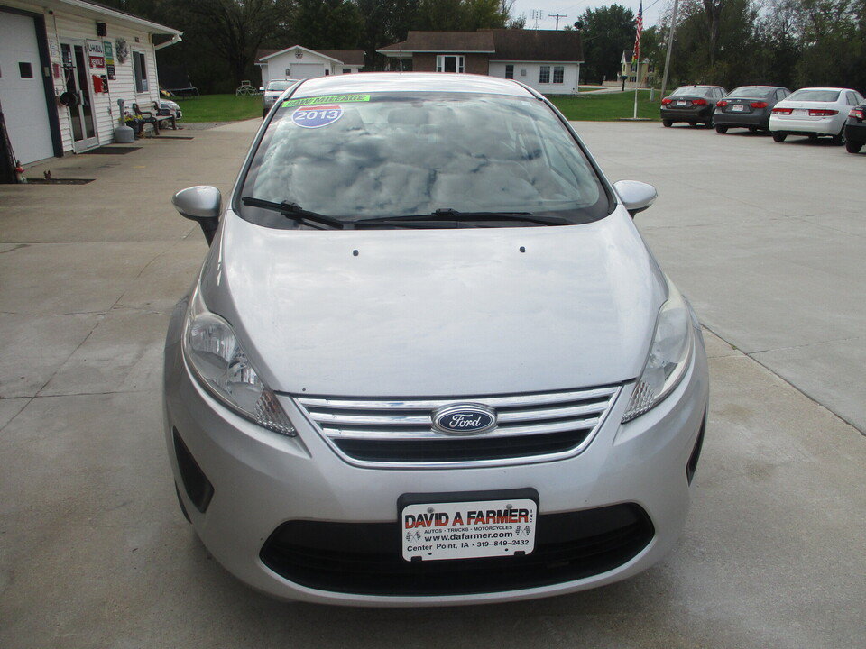Used 2013 Ford Fiesta SE FWD image 18
