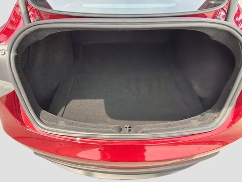 Used 2024 Tesla Model 3 Long Range AWD/4WD image 28