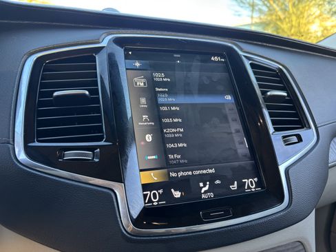 Used 2022 Volvo XC90 T6 Inscription image 22