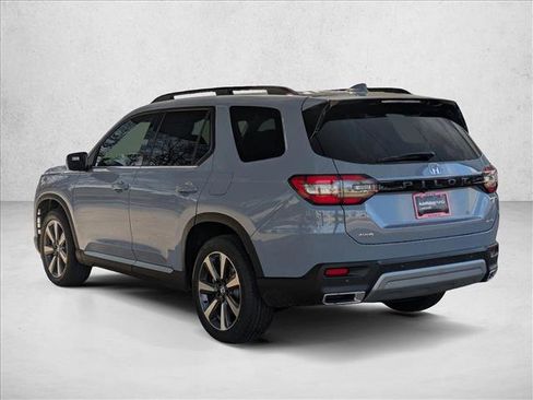 New 2025 Honda Pilot Elite image 9