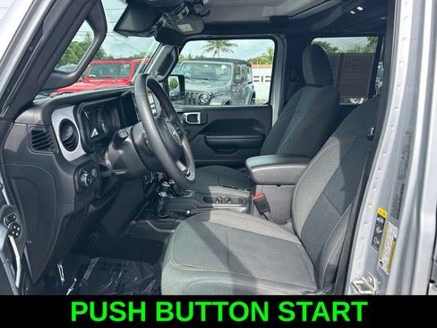 Used 2024 Jeep Wrangler Unlimited Sport AWD/4WD image 11