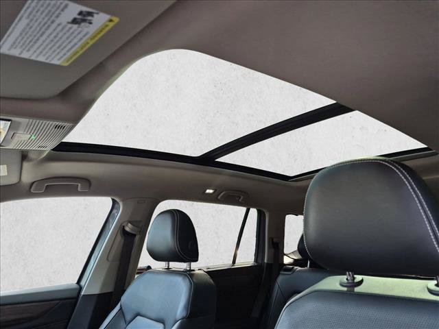 Used 2024 Volkswagen Atlas SEL AWD/4WD image 13