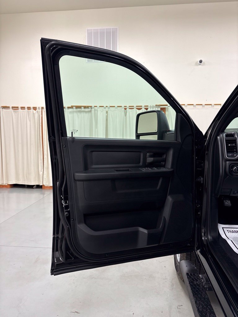 New 2027 RAM 2500 Tradesman AWD/4WD image 16