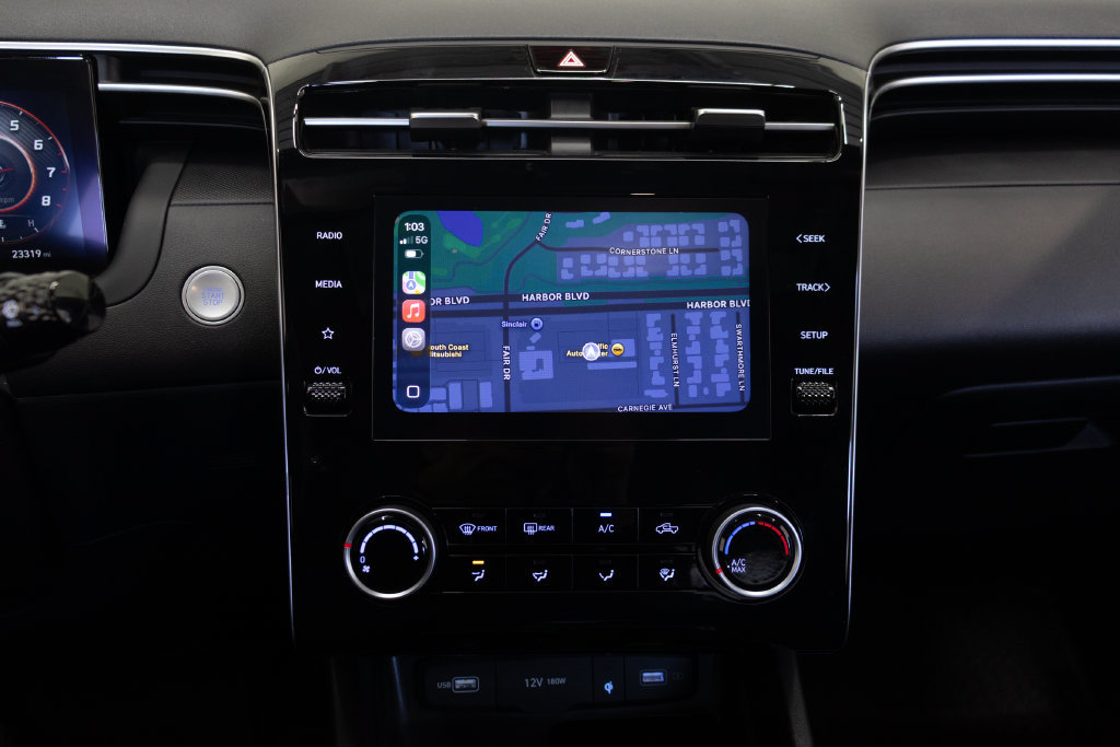Used 2023 Hyundai Santa Cruz SEL w/ Activity Package FWD image 32