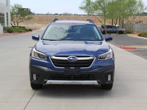 Used 2022 Subaru Outback Limited image 2
