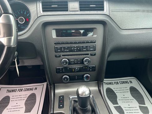 Used 2014 Ford Mustang Coupe RWD image 18
