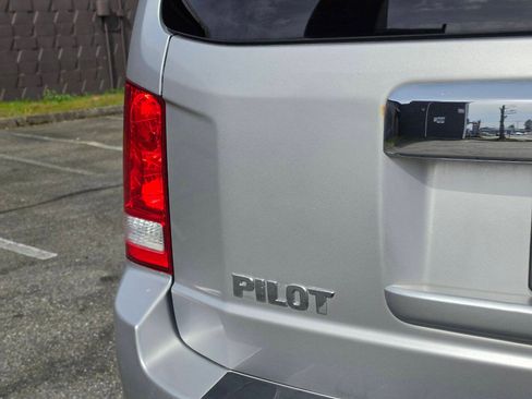 Used 2011 Honda Pilot EX image 13