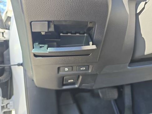 Used 2021 Lexus ES 300h w/ Premium Package image 25