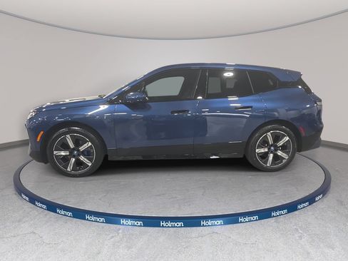 Certified 2024 BMW iX xDrive50 w/ Sport Package AWD/4WD image 8