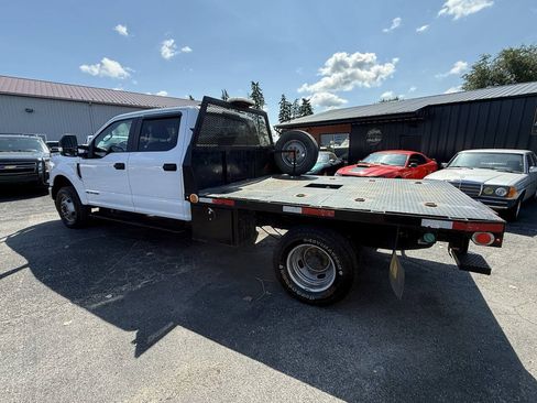 Used 2020 Ford F350 XL w/ Power Equipment Group AWD/4WD image 3